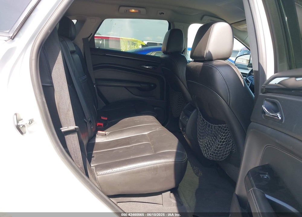 2014 CADILLAC SRX VIN: 3GYFNAE37ES676329