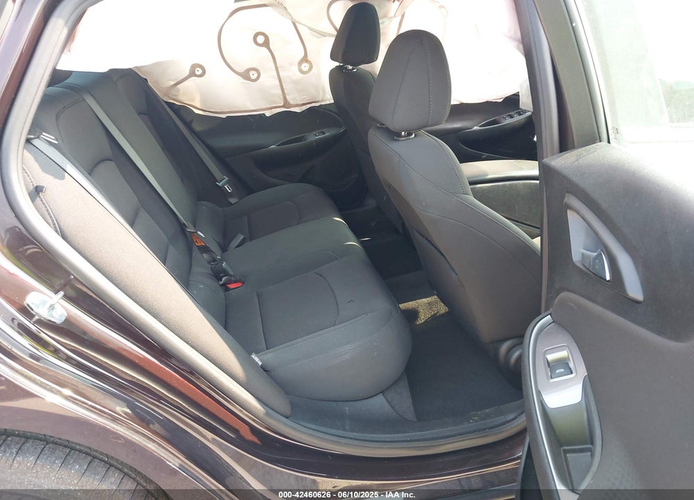 2021 CHEVROLET MALIBU VIN: 1G1ZC5ST9MF038440