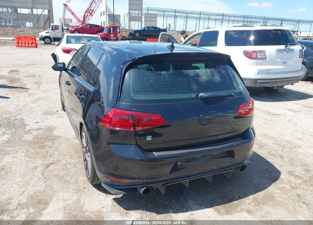 2017 VOLKSWAGEN GOLF VIN: 3VW547AU0HM028665