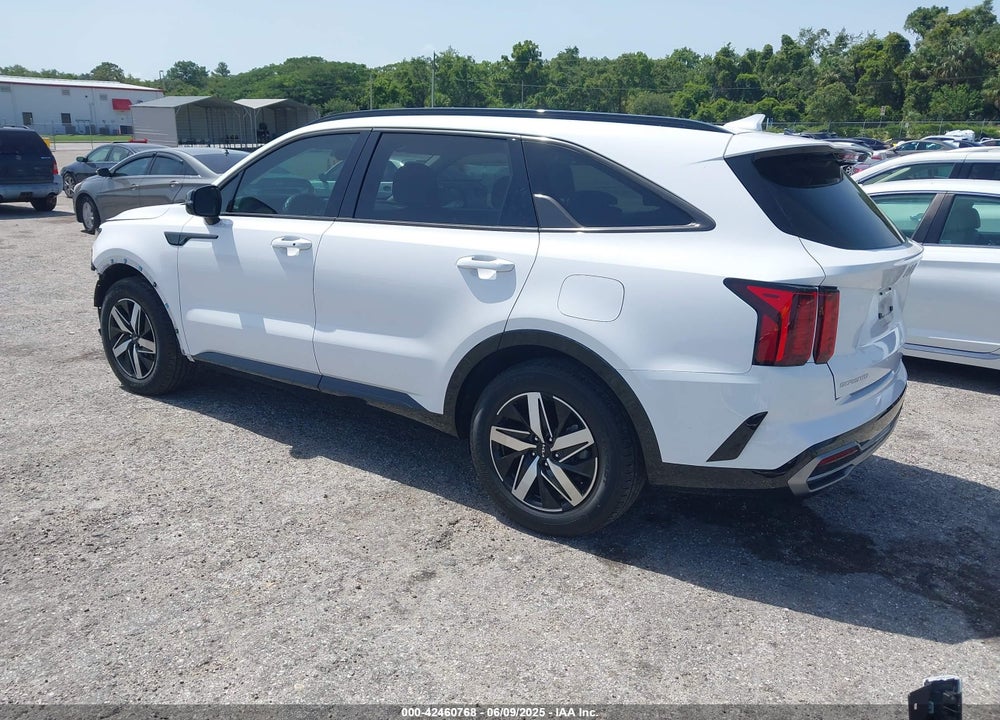 2023 KIA SORENTO VIN: 5XYRL4LC3PG167842