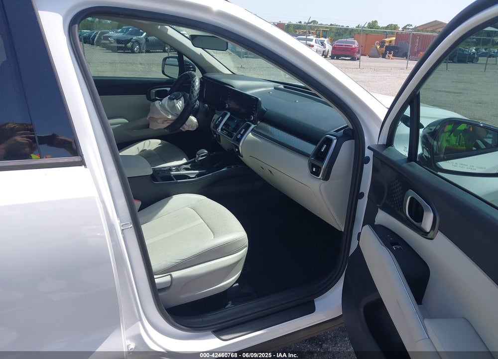 2023 KIA SORENTO VIN: 5XYRL4LC3PG167842