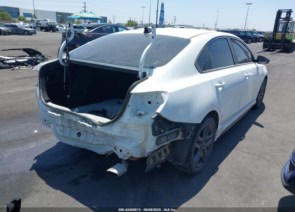 2021 KIA FORTE VIN: 3KPF34AD9ME264373
