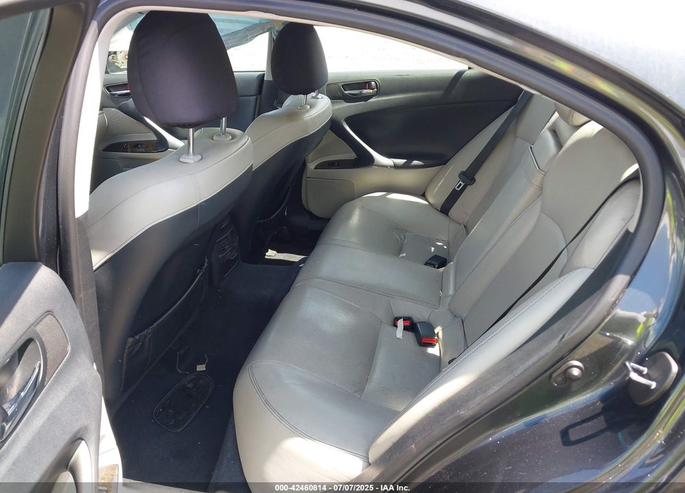 2011 LEXUS IS250 VIN: JTHCF5C21B5050867