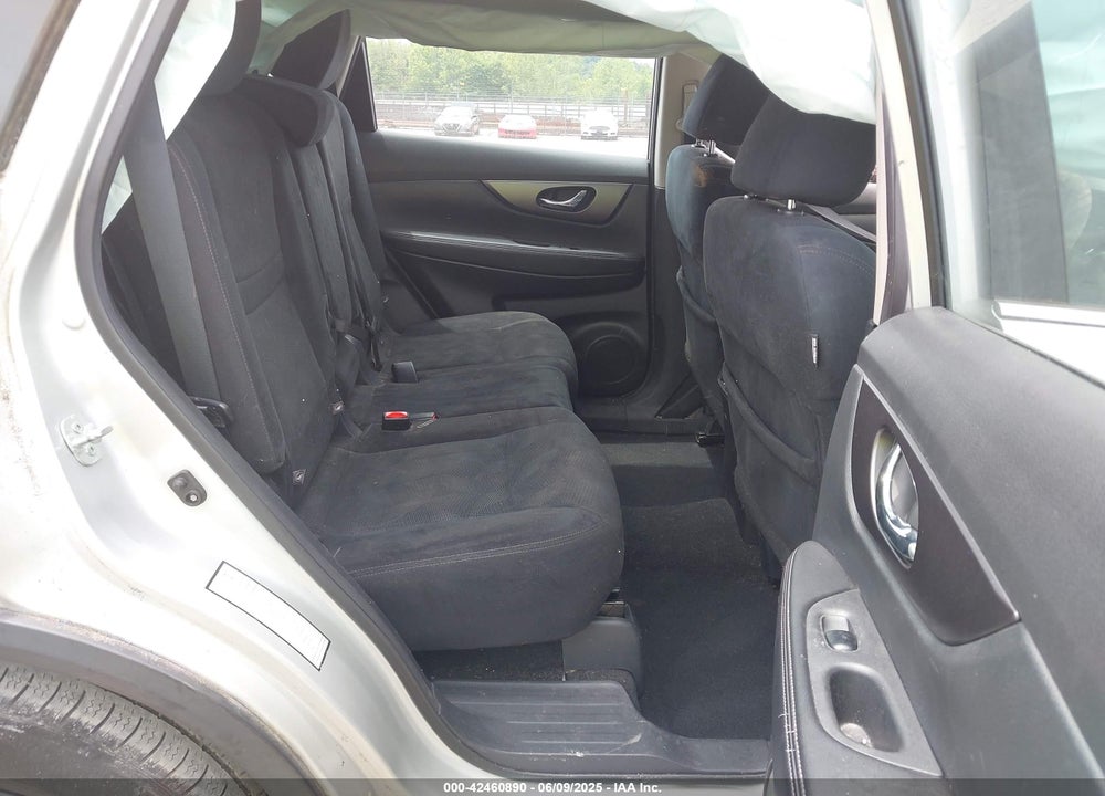 2016 NISSAN ROGUE VIN: 5N1AT2MT9GC809321