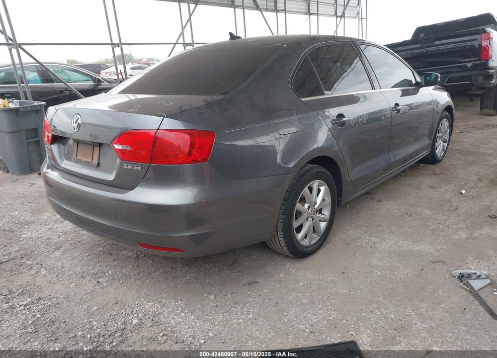 2013 VOLKSWAGEN JETTA VIN: 3VWDX7AJ9DM436147
