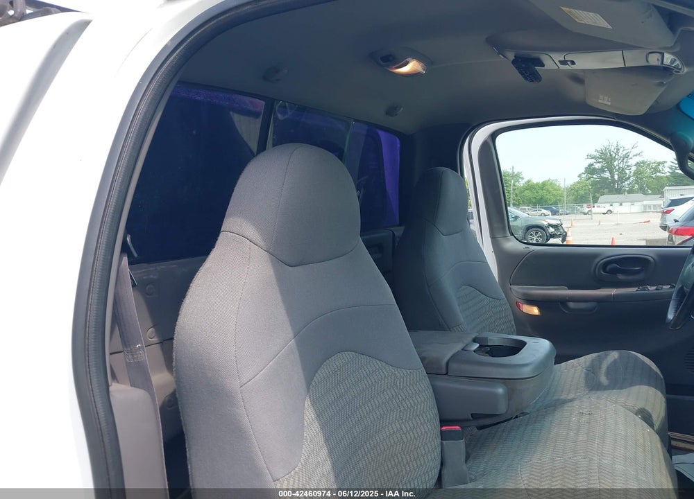 2000 FORD F-150 WORK SERIES/XL/XLT VIN: 1FTZF1720YNB37392