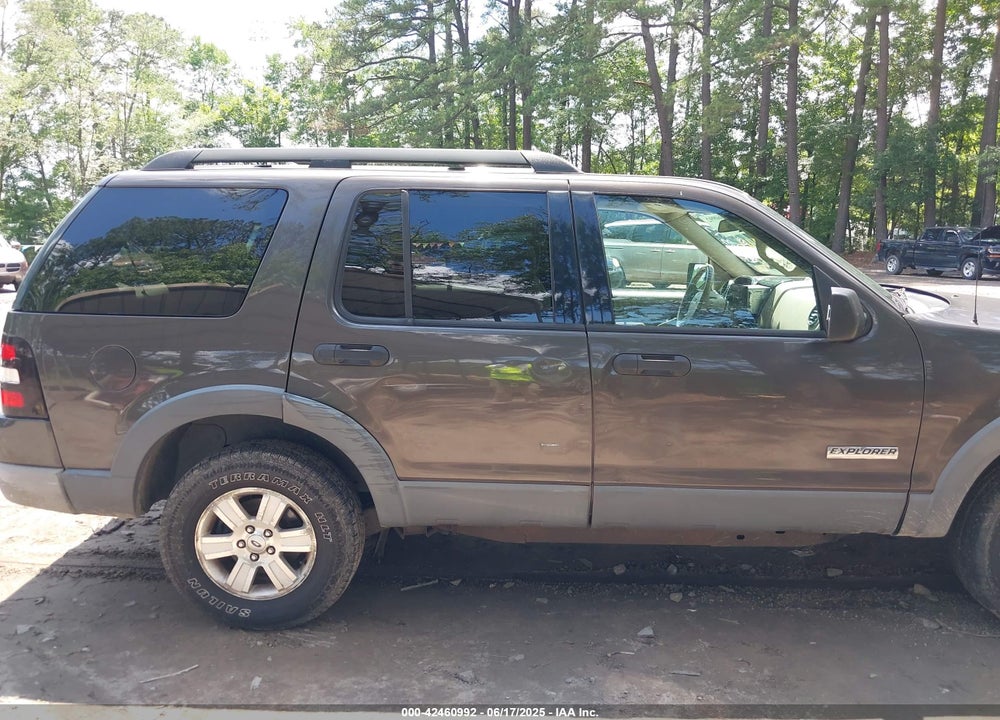 2006 FORD EXPLORER XLT VIN: 1FMEU73E36UB70375