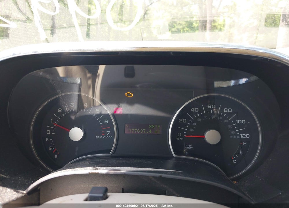 2006 FORD EXPLORER XLT VIN: 1FMEU73E36UB70375