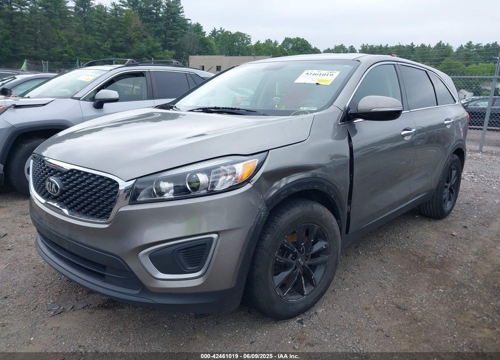 2018 KIA SORENTO 2.4L L VIN: 5XYPG4A30JG430696