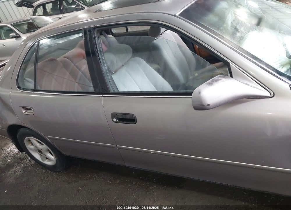 1996 TOYOTA CAMRY DX/LE/XLE VIN: 4T1BG12K4TU804500