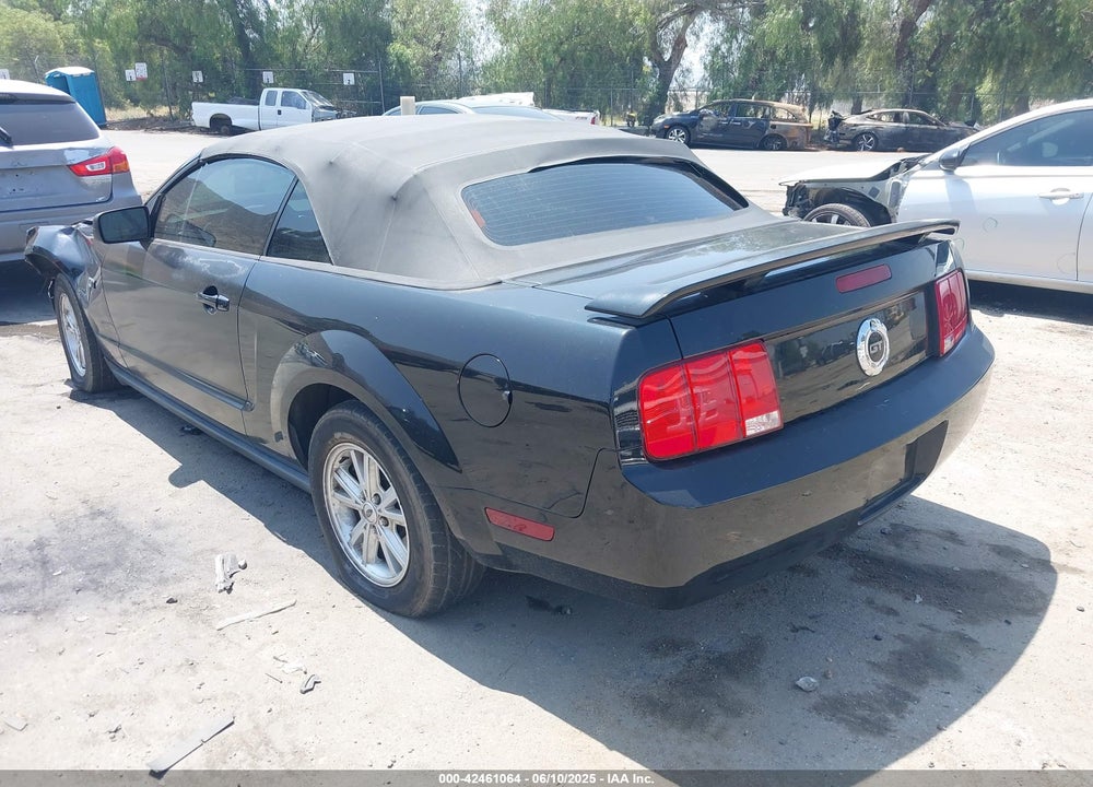 2005 FORD MUSTANG VIN: 1ZVFT84N455189166