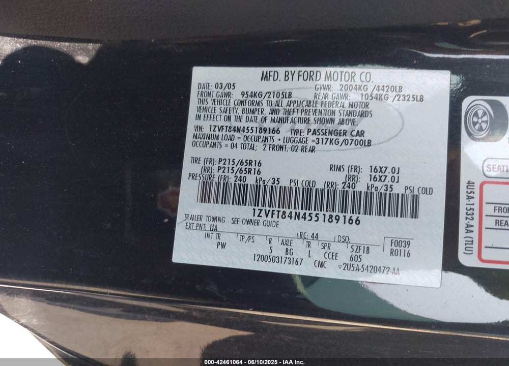 2005 FORD MUSTANG VIN: 1ZVFT84N455189166