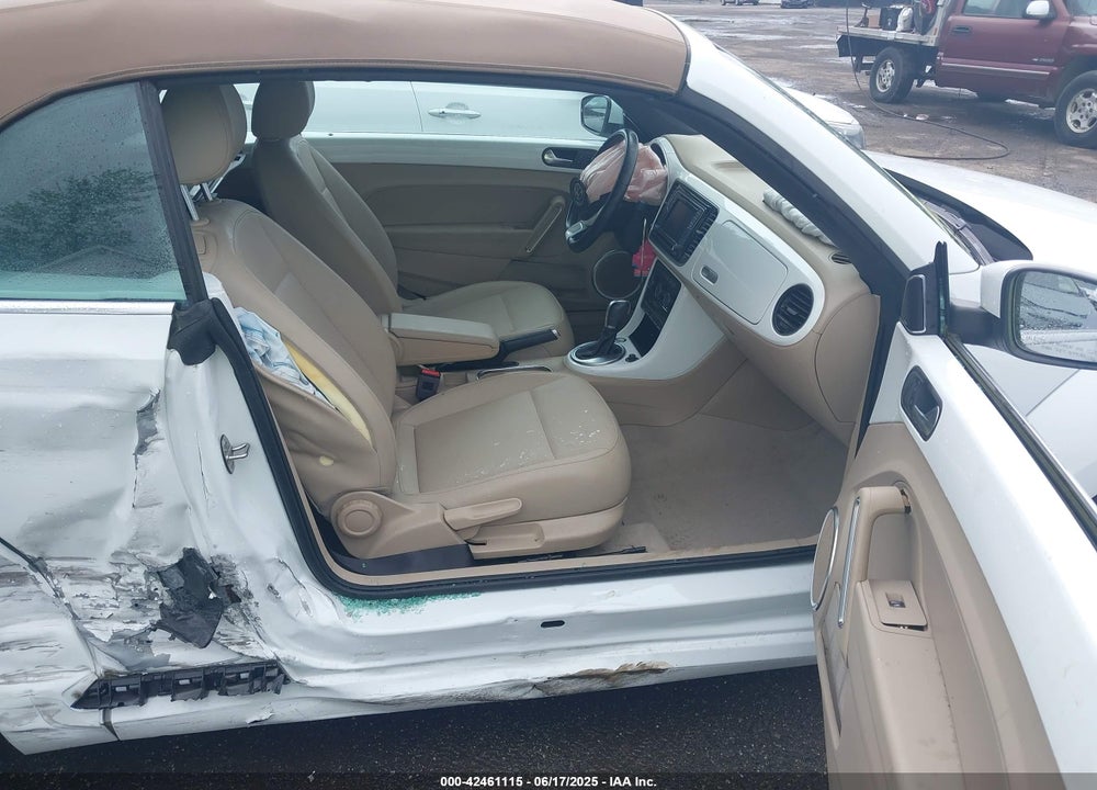 2017 VOLKSWAGEN BEETLE VIN: 3VW517AT1HM809338