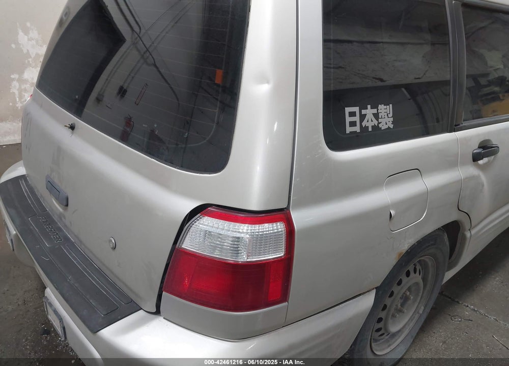 2001 SUBARU FORESTER S VIN: JF1SF65671H746378