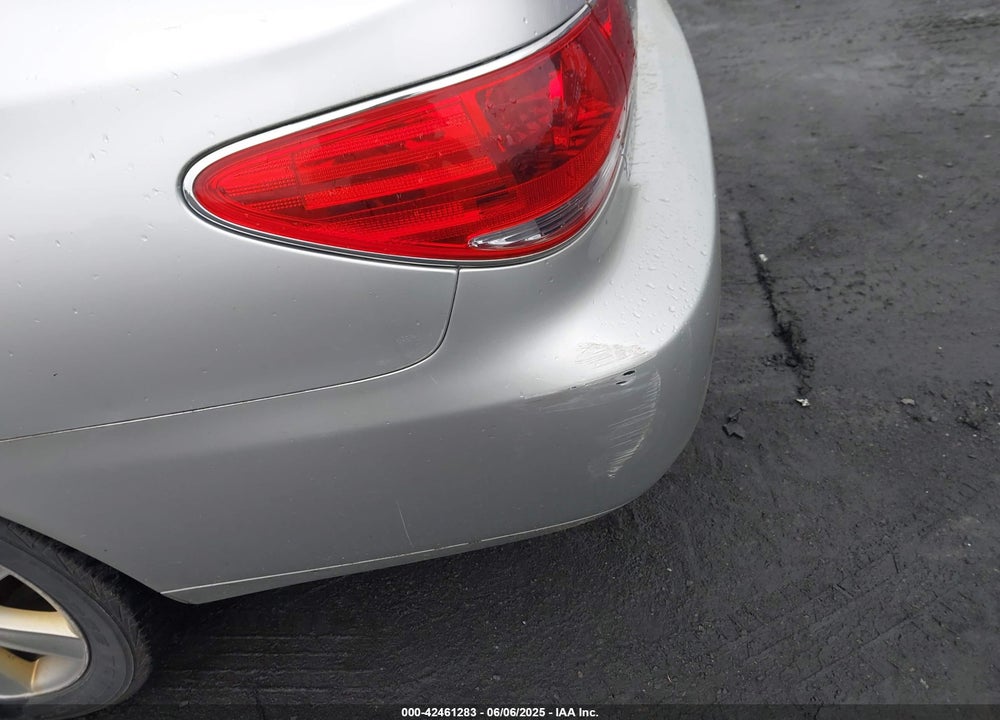 2005 LEXUS ES 330 VIN: JTHBA30GX55130137