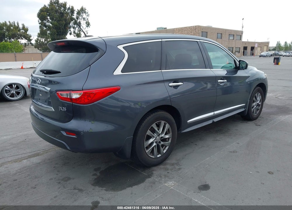 2013 INFINITI JX35 VIN: 5N1AL0MN1DC329923