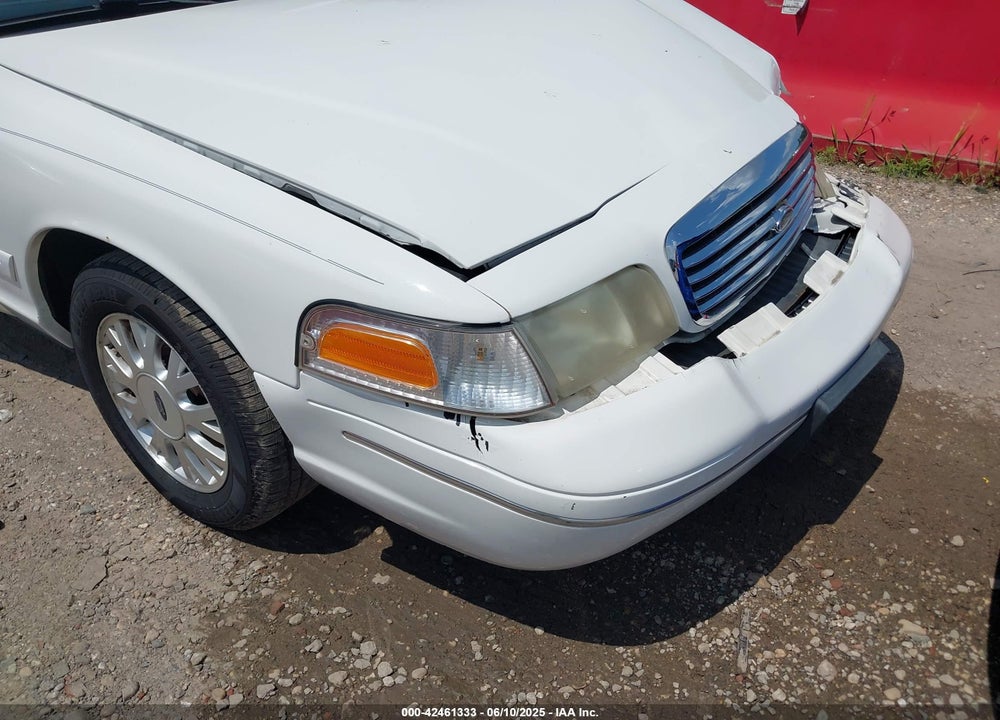 2005 FORD CROWN VICTORIA LX/LX SPORT VIN: 2FAFP74W65X121904