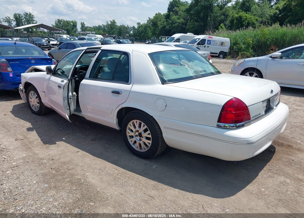 2005 FORD CROWN VICTORIA LX/LX SPORT VIN: 2FAFP74W65X121904