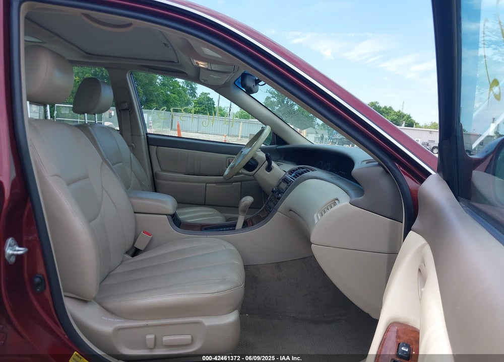 2001 TOYOTA AVALON XLS VIN: 4T1BF28B21U124561