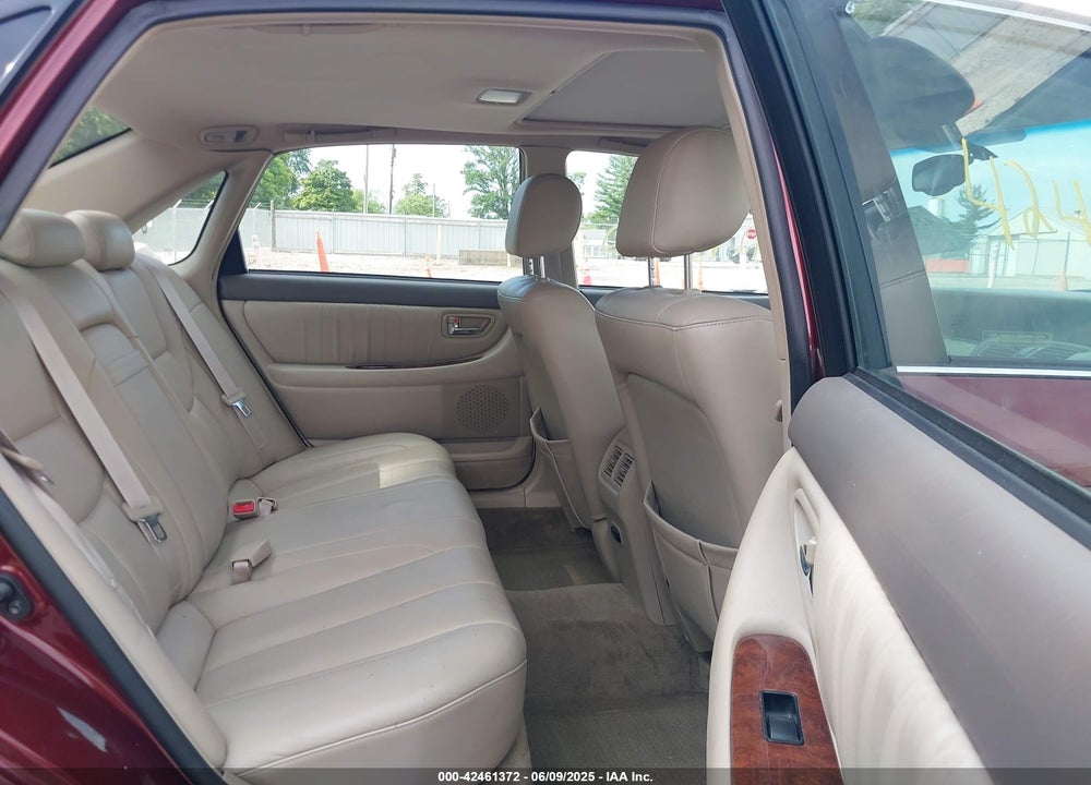 2001 TOYOTA AVALON XLS VIN: 4T1BF28B21U124561