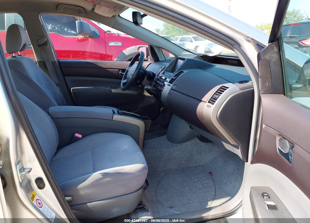 2004 TOYOTA PRIUS VIN: JTDKB20U440074111