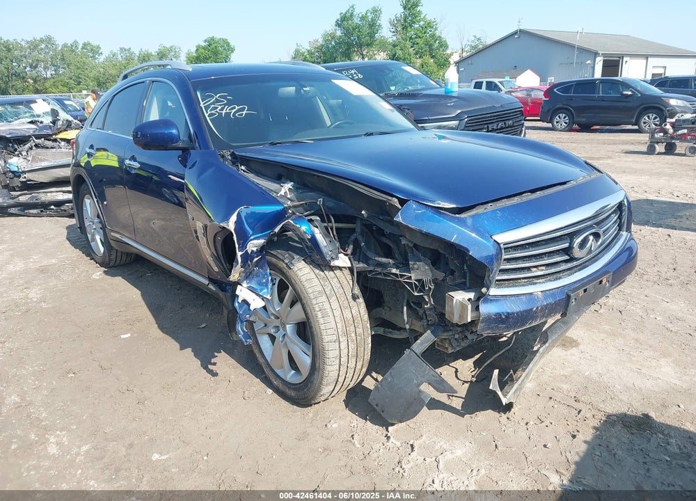 2016 INFINITI QX70 VIN: JN8CS1MW5GM750920