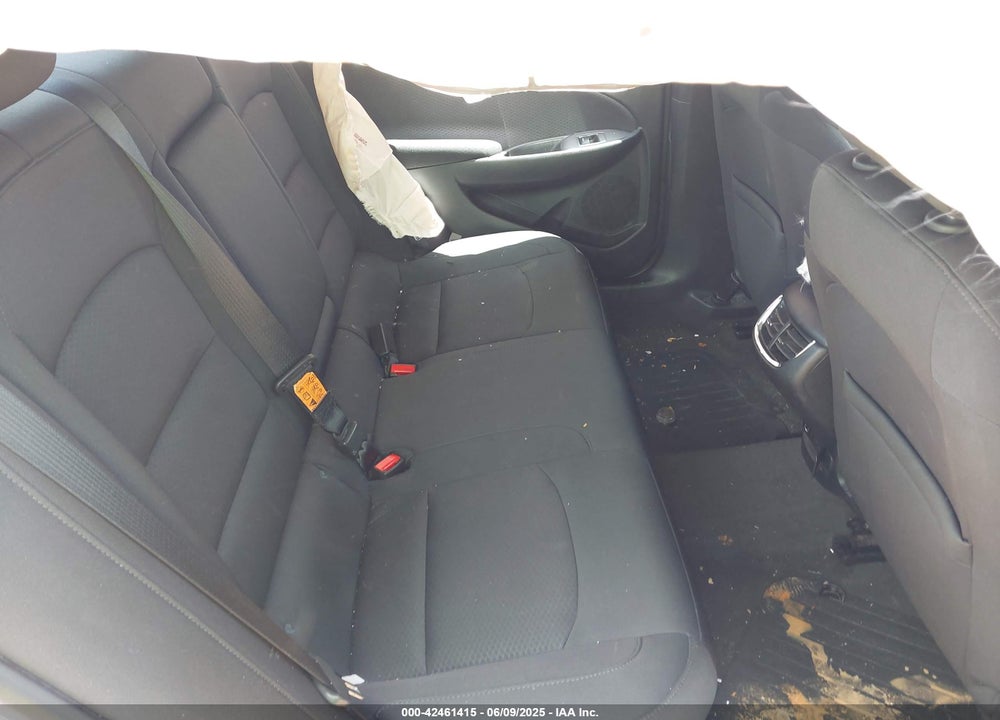 2018 CHEVROLET MALIBU VIN: 1G1ZD5ST4JF146487