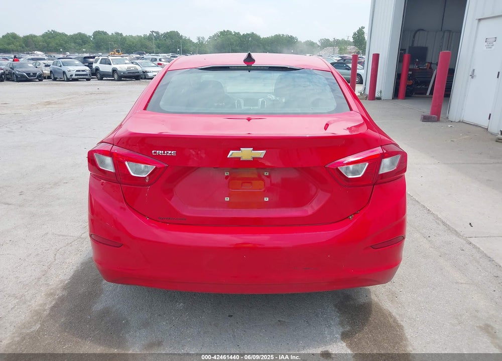 2017 CHEVROLET CRUZE VIN: 1G1BC5SM5H7174946
