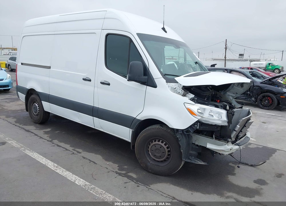 2023 MERCEDES-BENZ SPRINTER 2500 STANDARD ROOF 4-CYL GAS VIN: W1Y40BHY8PT131592