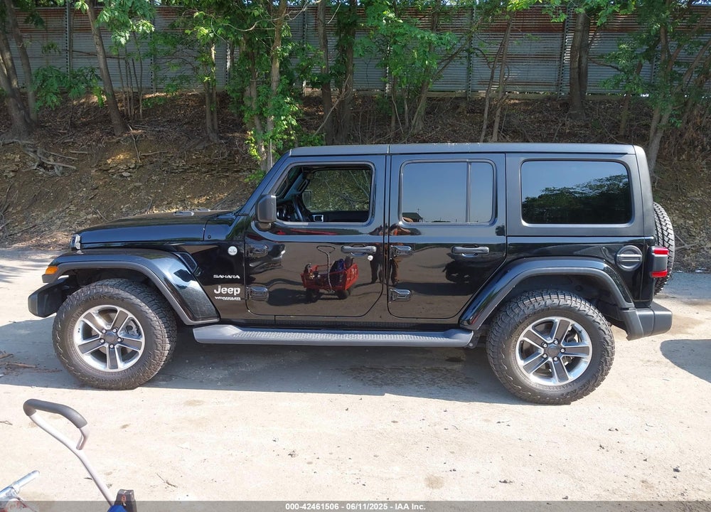 2019 JEEP WRANGLER UNLIMITED SAHARA 4X4 VIN: 1C4HJXEN5KW621649
