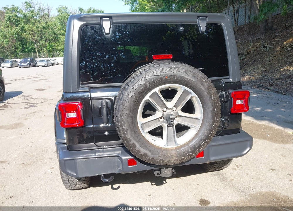 2019 JEEP WRANGLER UNLIMITED SAHARA 4X4 VIN: 1C4HJXEN5KW621649