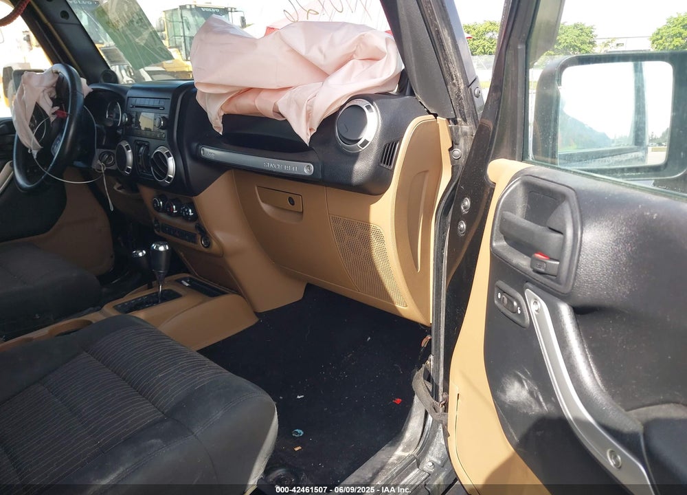 2011 JEEP WRANGLER UNLIMITED VIN: 1J4BA5H11BL520669