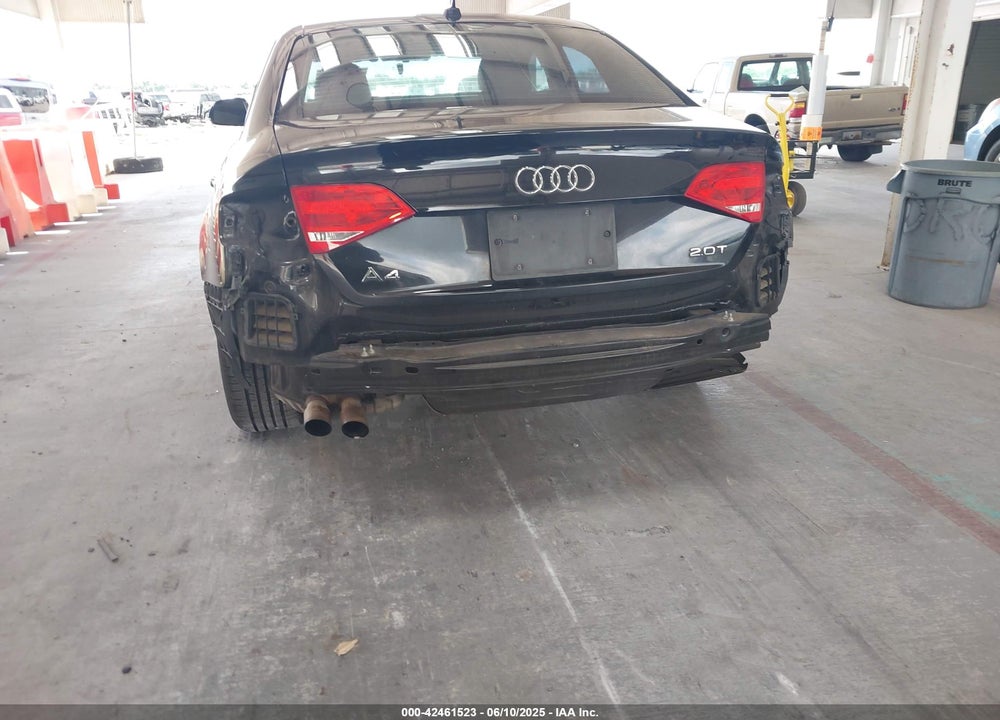 2009 AUDI A4 2.0T PREMIUM VIN: WAUJF78K19N070539