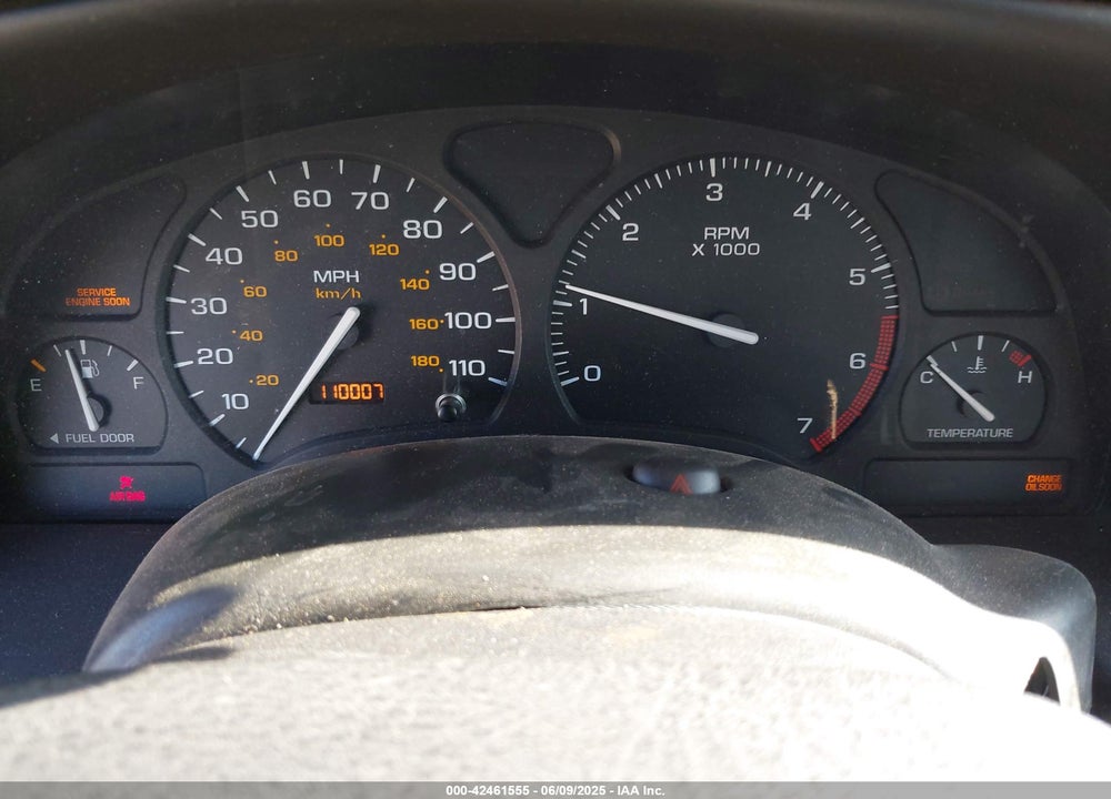 2002 SATURN S-SERIES SL1 VIN: 1G8ZH52882Z305318