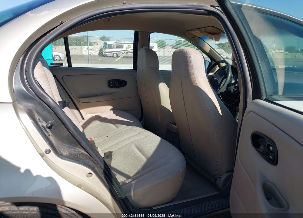 2002 SATURN S-SERIES SL1 VIN: 1G8ZH52882Z305318