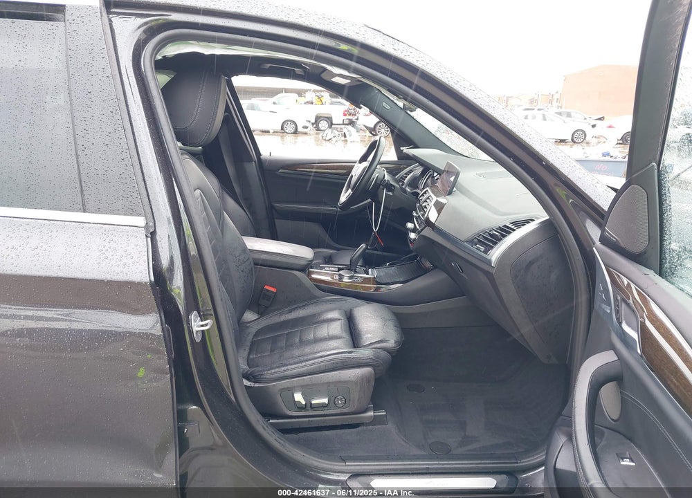 2019 BMW X3 VIN: 5UXTR9C50KLE16678
