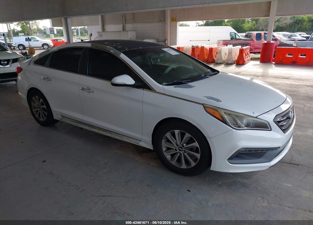 2015 HYUNDAI SONATA SPORT VIN: 5NPE34AF0FH117449