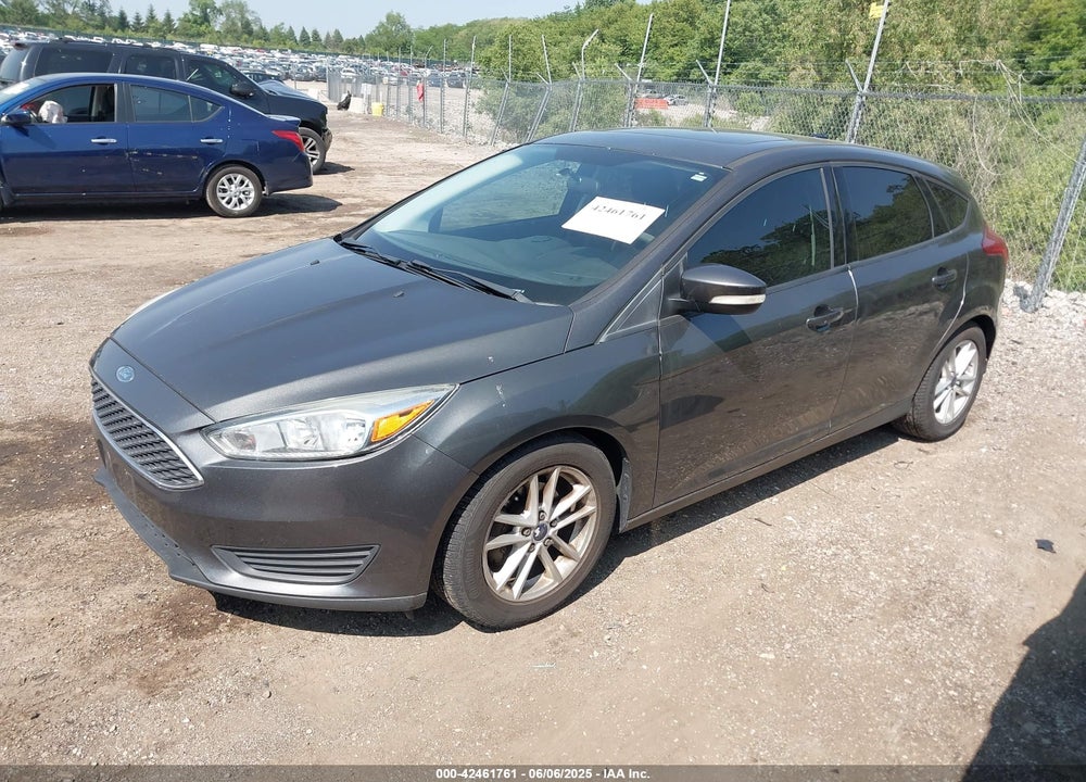2015 FORD FOCUS SE VIN: 1FADP3K21FL325833