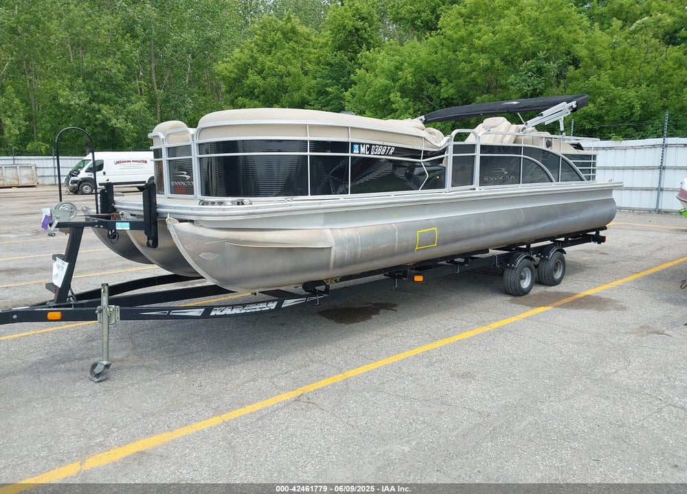 2013 BENNINGTON OTHER VIN: ETW86483K213