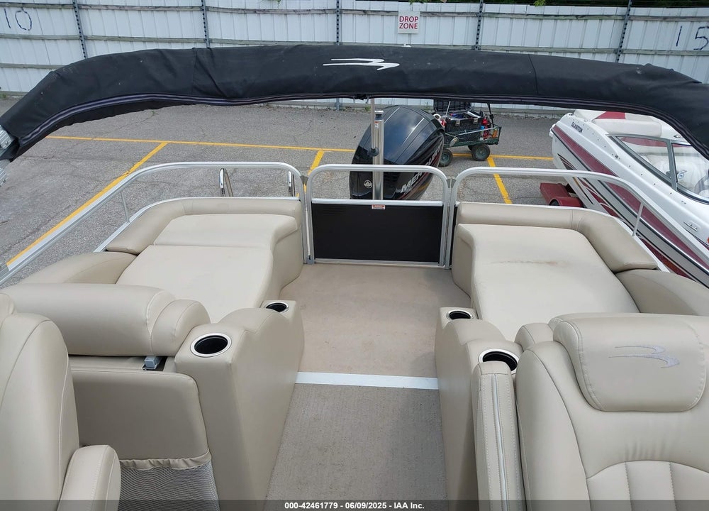 2013 BENNINGTON OTHER VIN: ETW86483K213