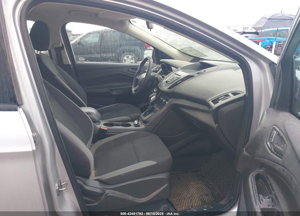 2013 FORD ESCAPE S VIN: 1FMCU0F74DUB95374
