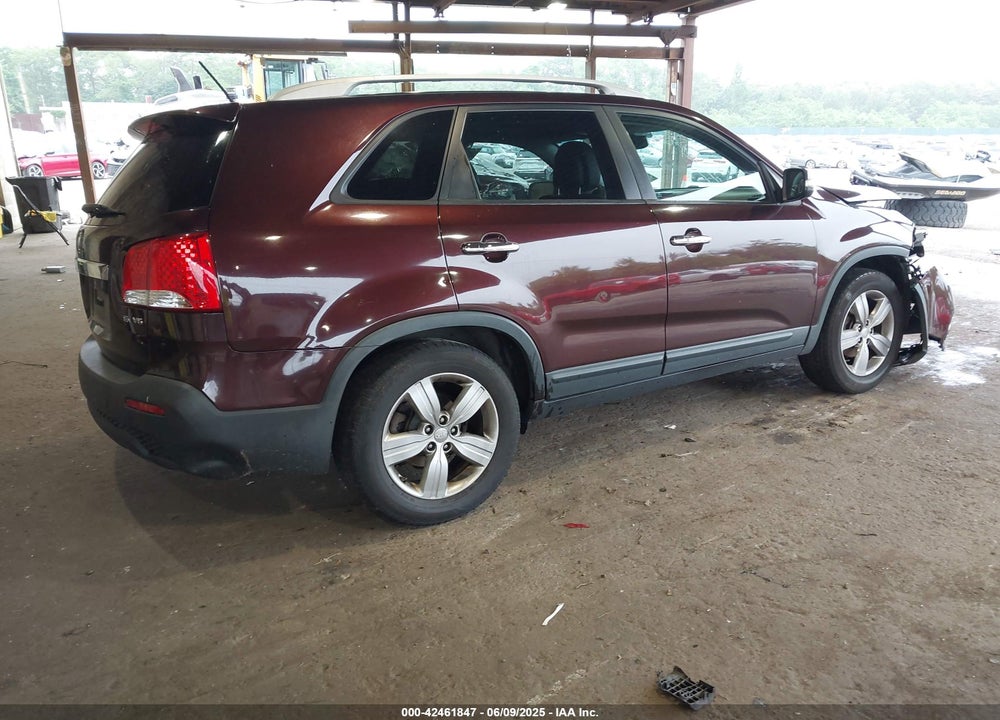 2012 KIA SORENTO EX V6 VIN: 5XYKU4A25CG304508