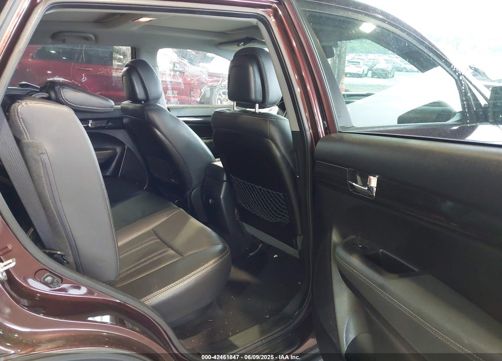 2012 KIA SORENTO EX V6 VIN: 5XYKU4A25CG304508
