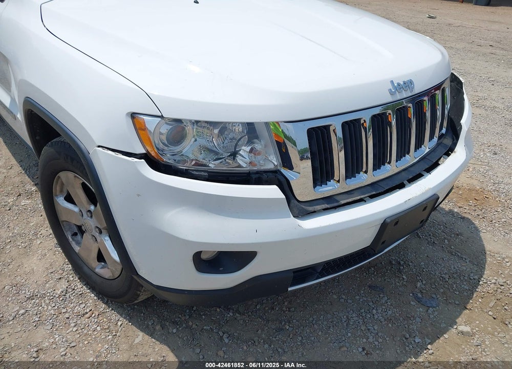 2013 JEEP GRAND CHEROKEE VIN: 1C4RJFBG2DC606325
