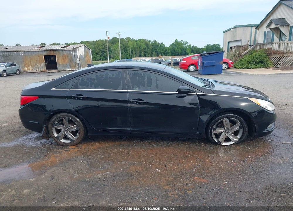 2013 HYUNDAI SONATA VIN: 5NPEB4ACXDH547382