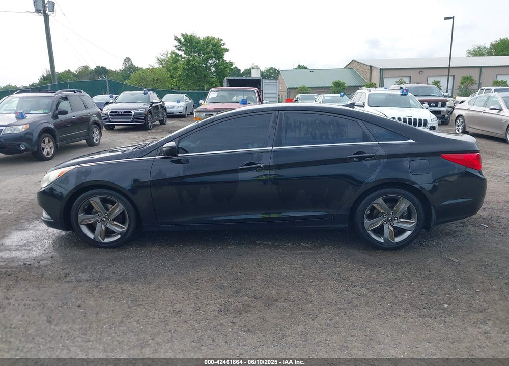 2013 HYUNDAI SONATA VIN: 5NPEB4ACXDH547382