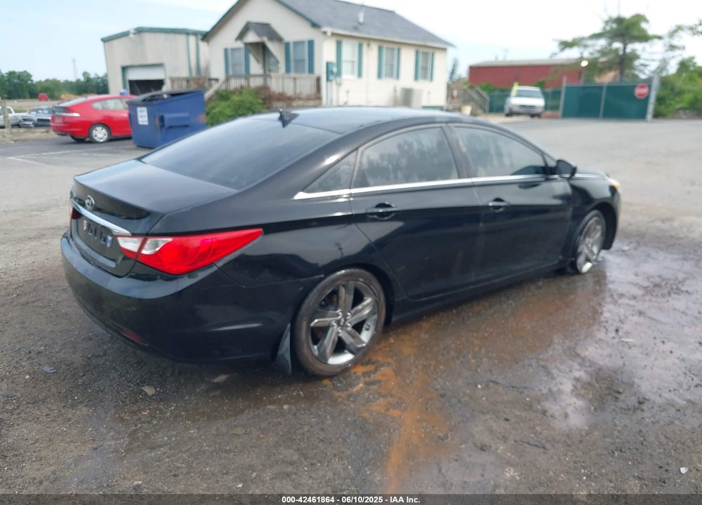 2013 HYUNDAI SONATA VIN: 5NPEB4ACXDH547382