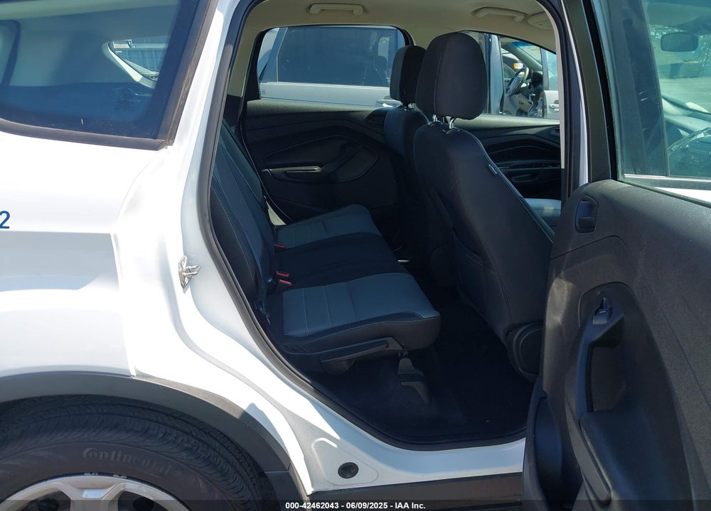 2017 FORD ESCAPE S VIN: 1FMCU0F72HUE74070