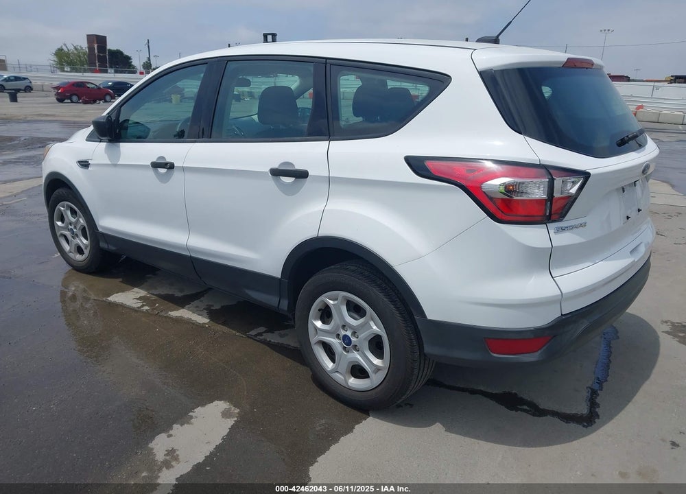 2017 FORD ESCAPE S VIN: 1FMCU0F72HUE74070