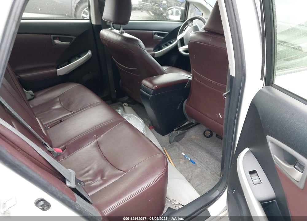 2015 TOYOTA PRIUS VIN: JTDKN3DU9F0399962